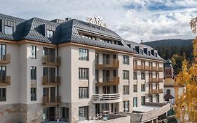 Palace Apartments